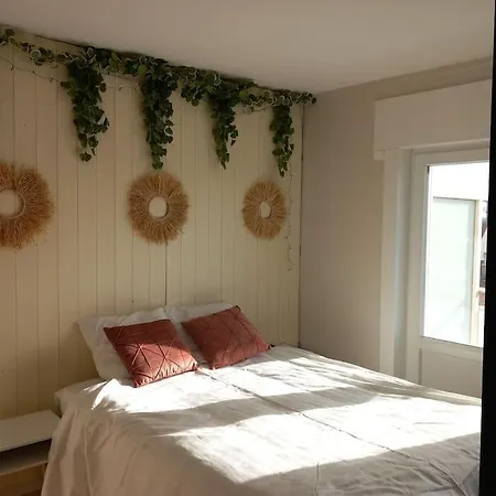 Apartment Studio Face A La Mer Vue Ville. *